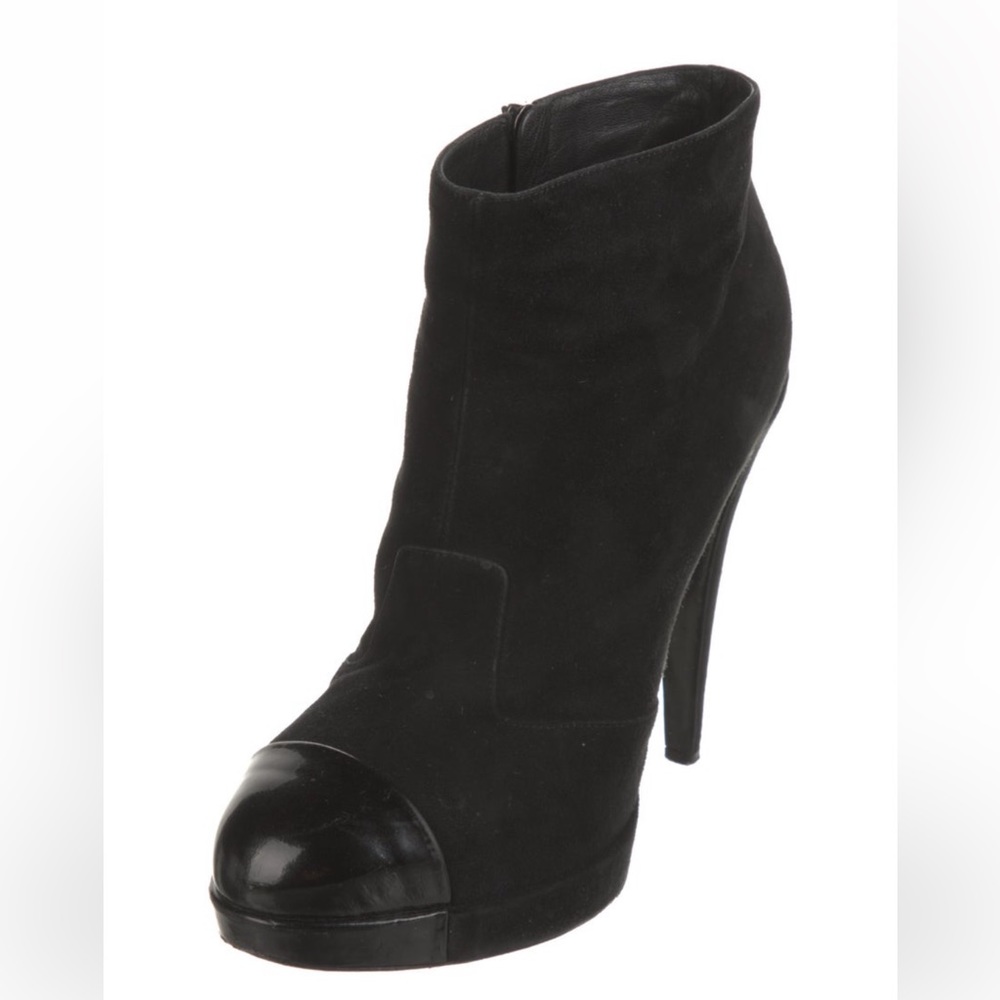 Chanel interlock round toe black suede leather ankle platform booties 39 - Picture 12 of 16